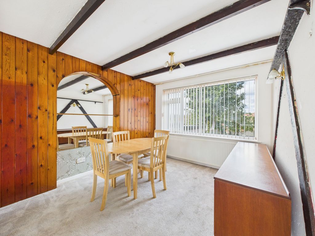 Property photo 3 of 20 Lounge/Dining Room