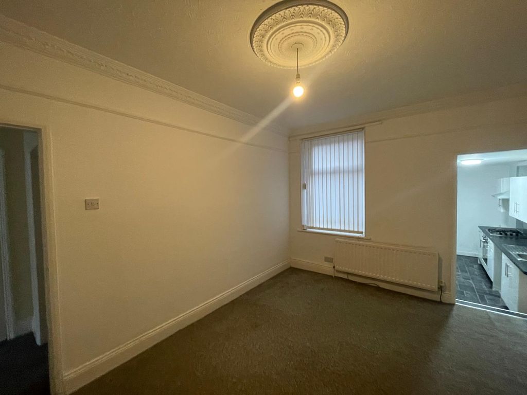 Property photo 3 of 8 Reception Room