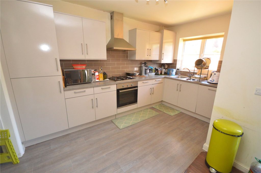 Property photo 2 of 13 Picture No. 25