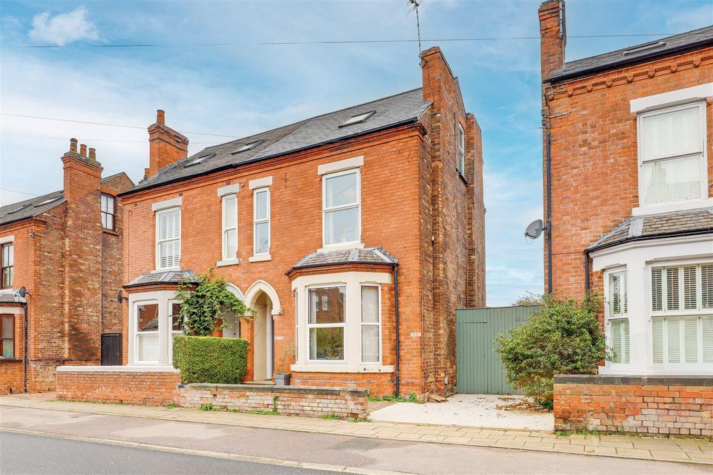 Property photo 1 of 23 Gl5J6881Oeonsh53Lkjxmw Copy.Jpg