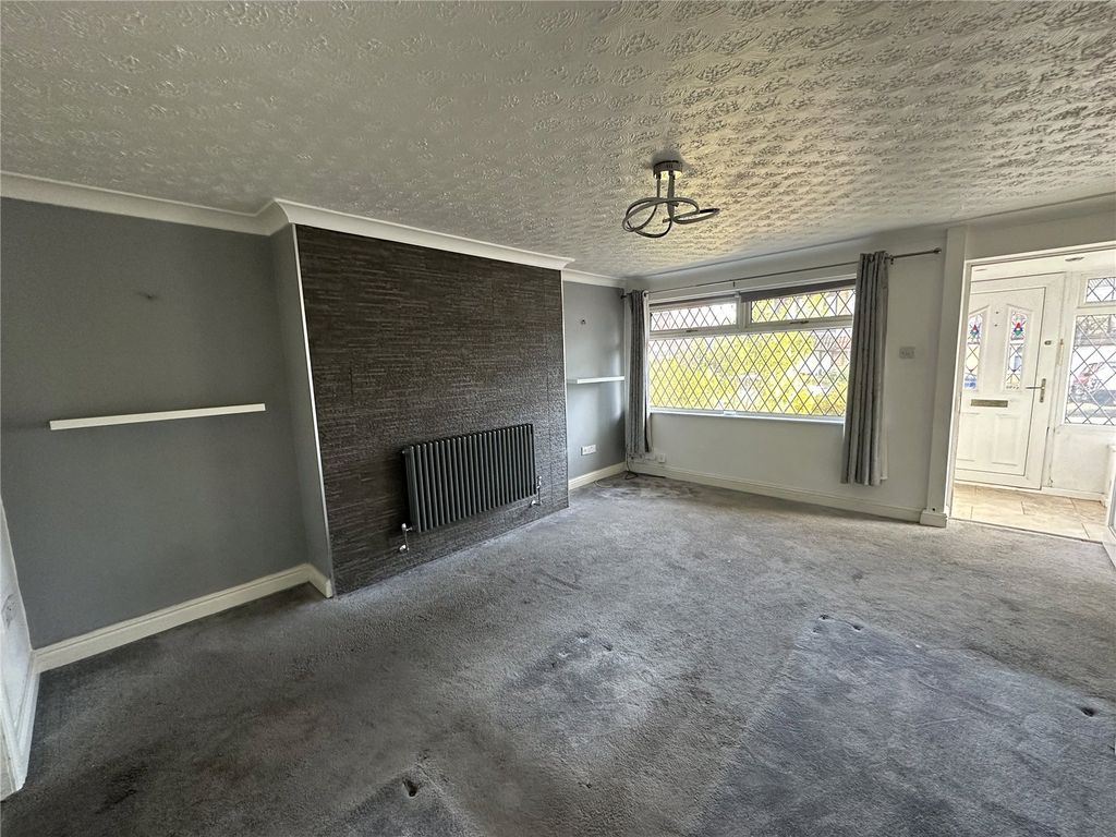 Property photo 3 of 15 Picture No. 23