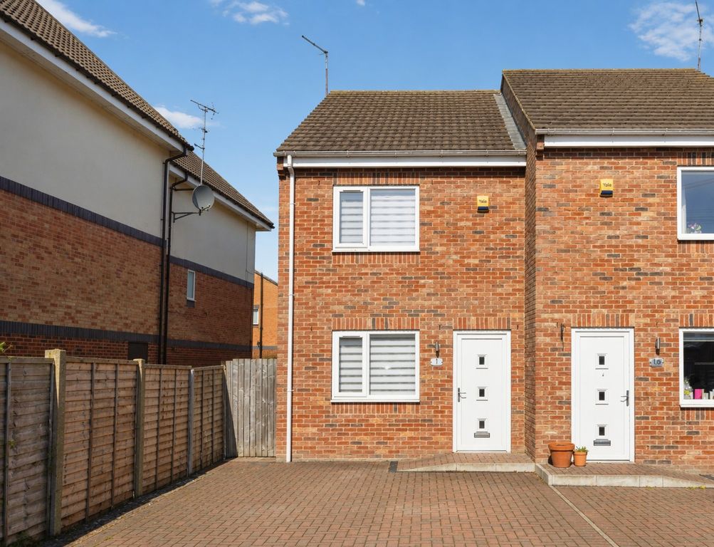 Property photo 1 of 16