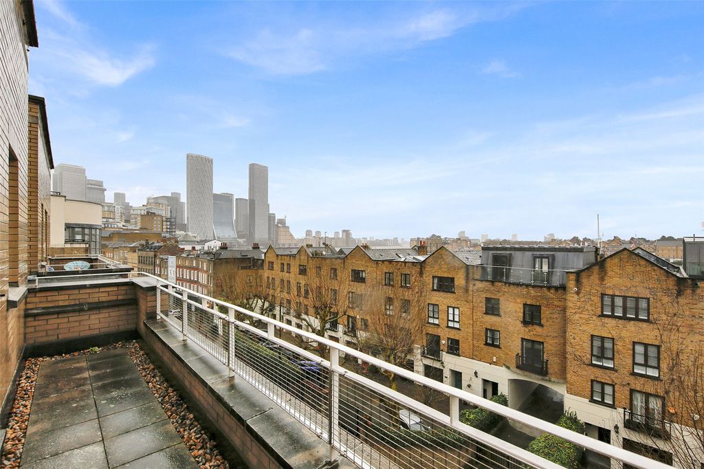 Property photo 2 of 21 Picture No. 49