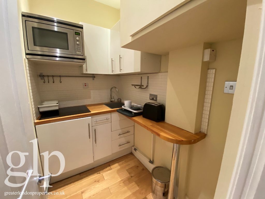 Property photo 2 of 10 2473472
