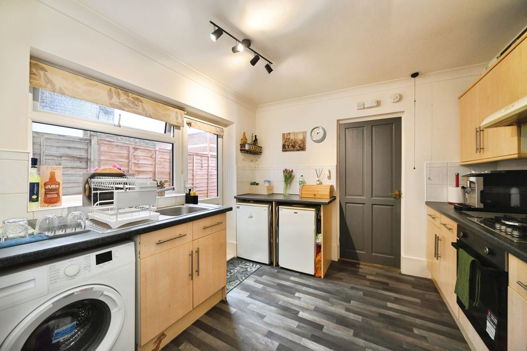 Property photo 3 of 15 Pbox-Img.Jpg