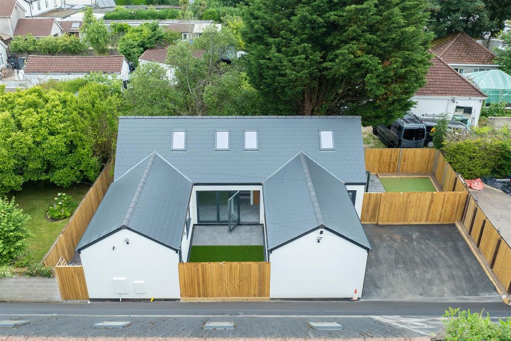 Property photo 1 of 23 Newport Raod Ext2.Jpg