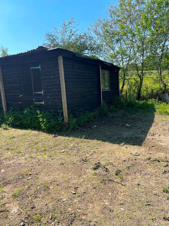 Property photo 2 of 7