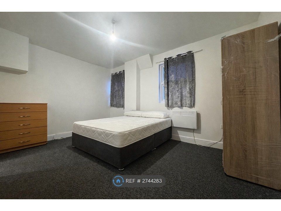 Property photo 1 of 3