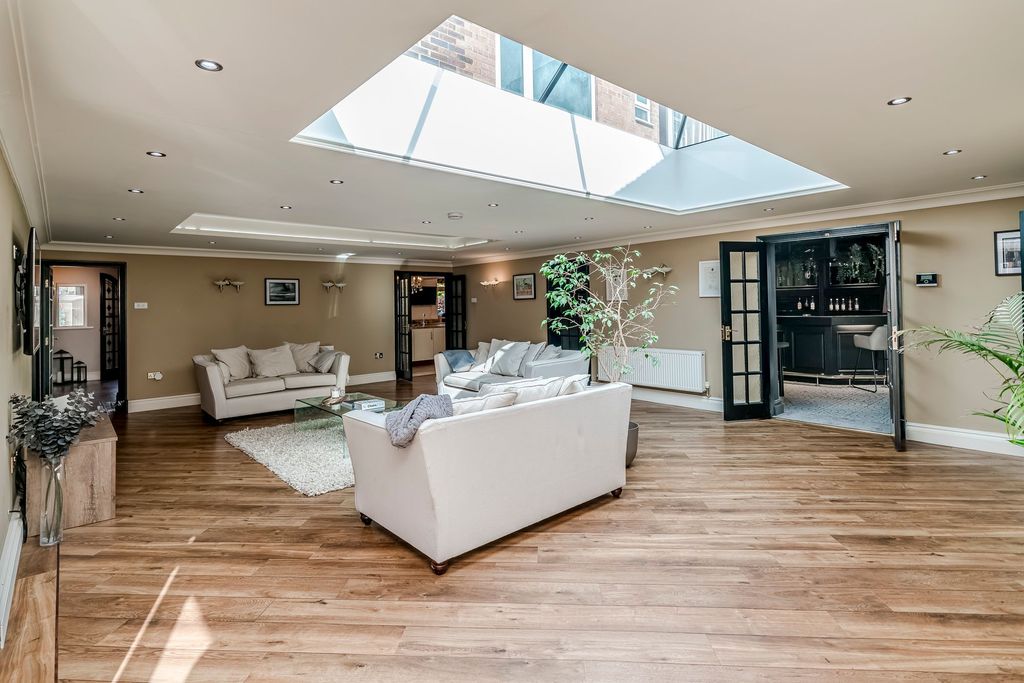 Additional image 5 of 6 bed detached house for saleMoss Lane, Leyland PR25