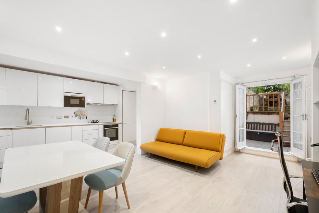 Property photo 1 of 19