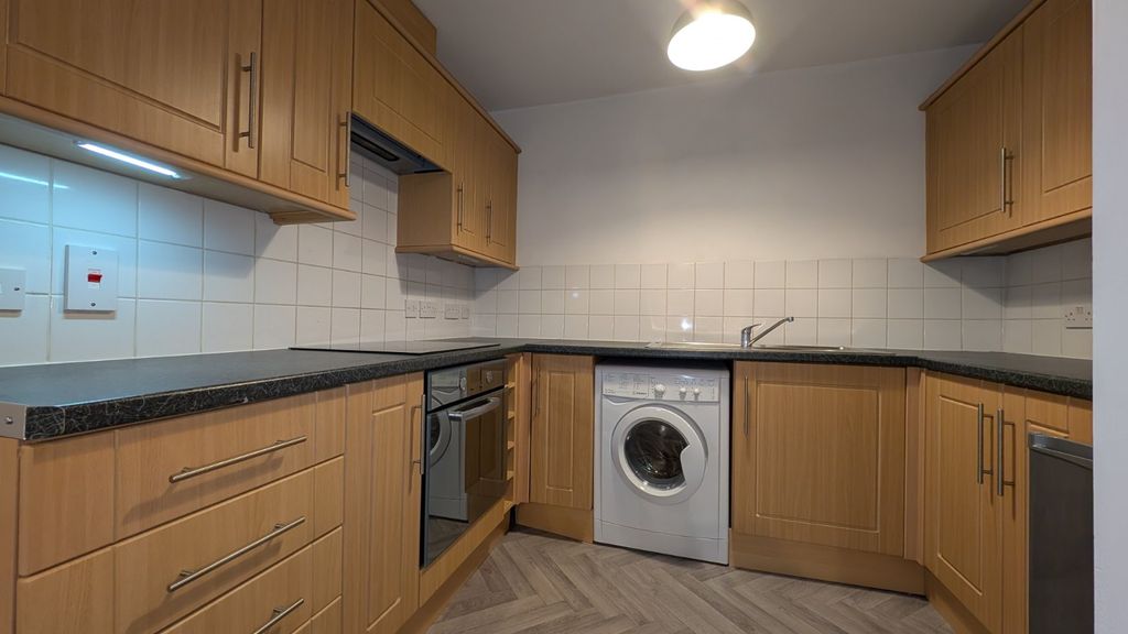 Property photo 3 of 6 Picture 3