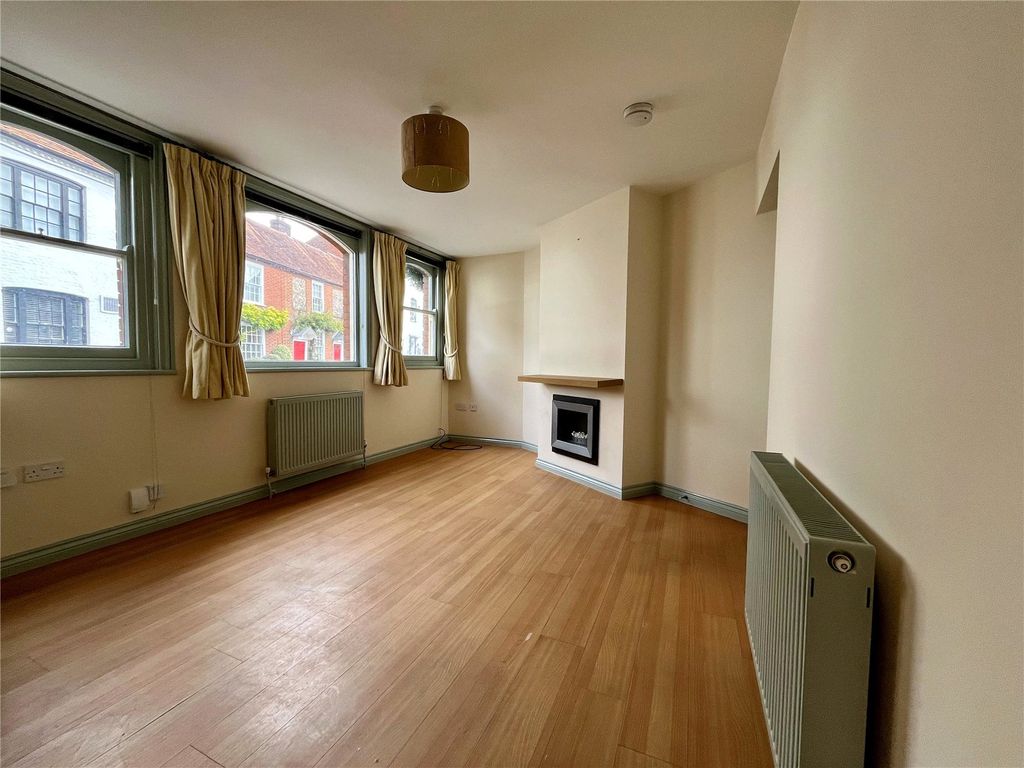 Property photo 2 of 8 Picture No. 02