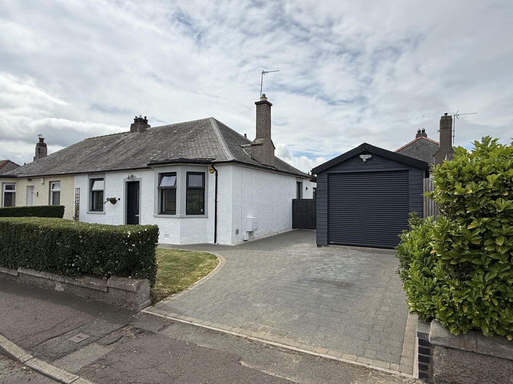 Property photo 1 of 24