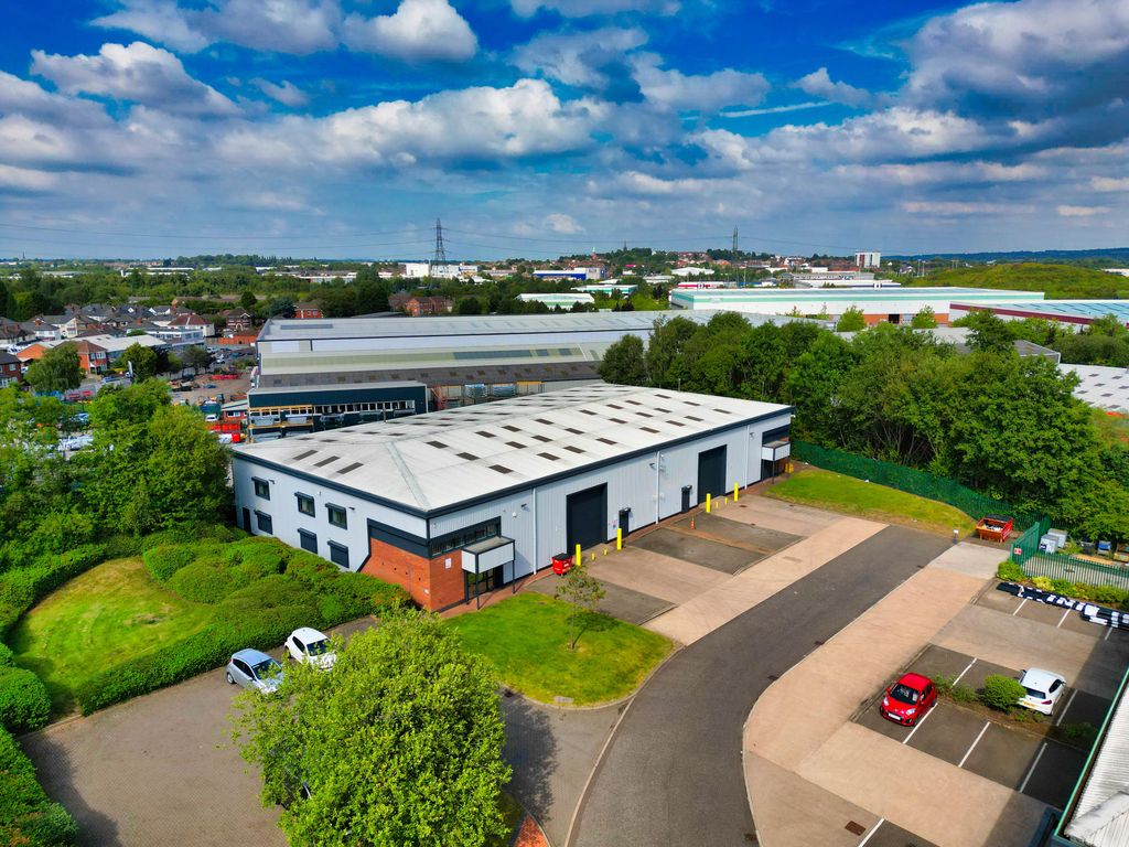 Property photo 2 of 3