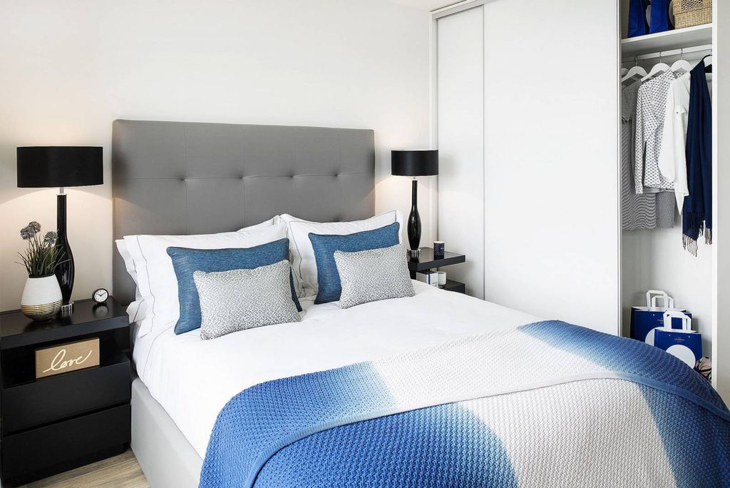 Property photo 2 of 12