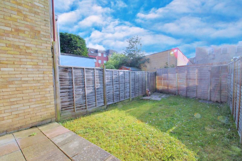 Property photo 2 of 14 Photo 8