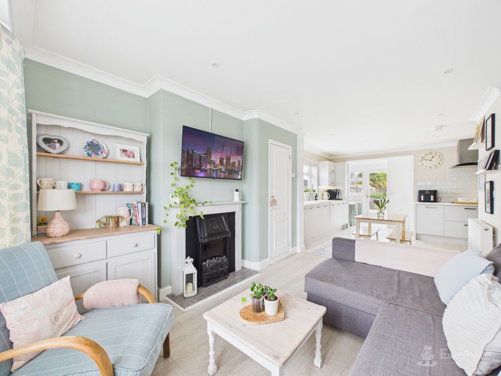 Property photo 2 of 24 Snug- Mark Stephens Ewemove Newmarket And Soham