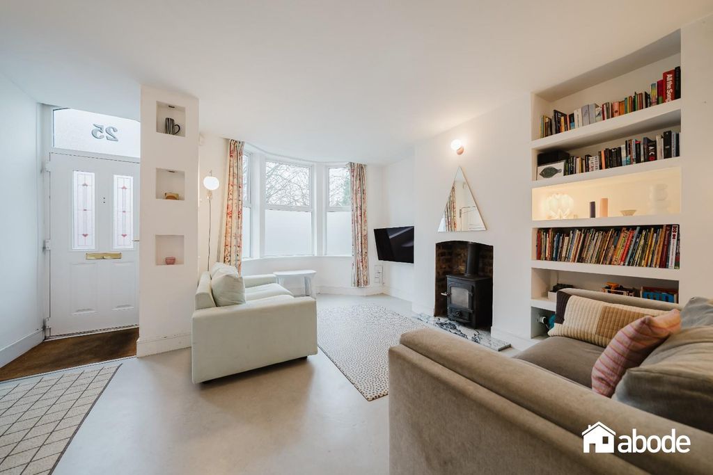 Property photo 2 of 25 Dsc08841-Hdr.Jpg