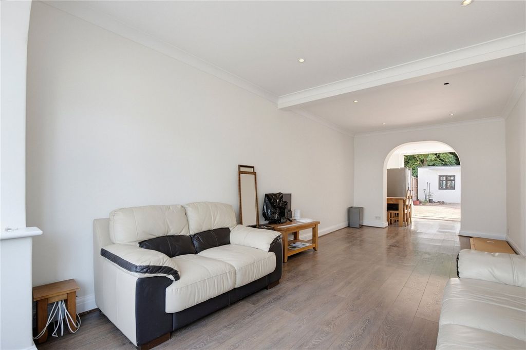 Property photo 2 of 13 Picture No. 09