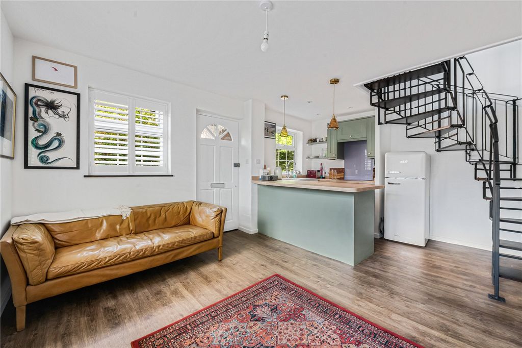 Property photo 2 of 9 Picture No. 03