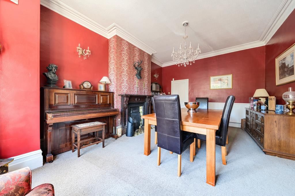 Property photo 3 of 23 Dining Area