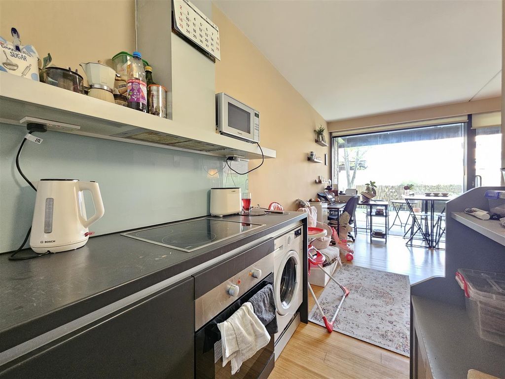 Property photo 3 of 22 Kitchen