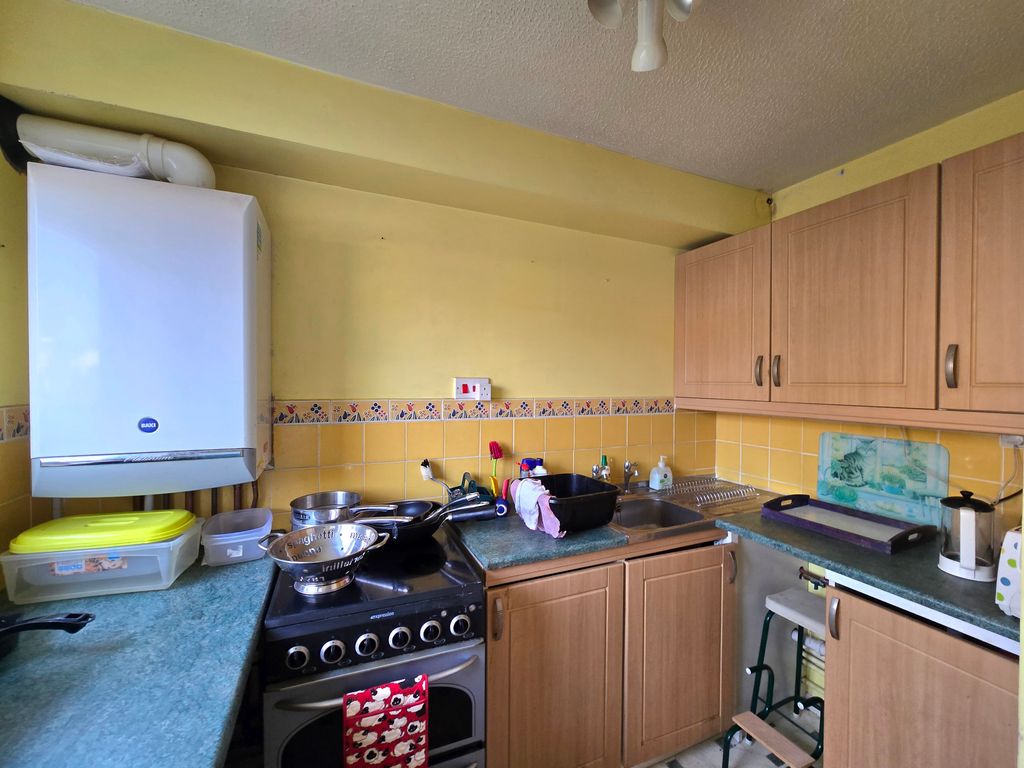 Property photo 3 of 8