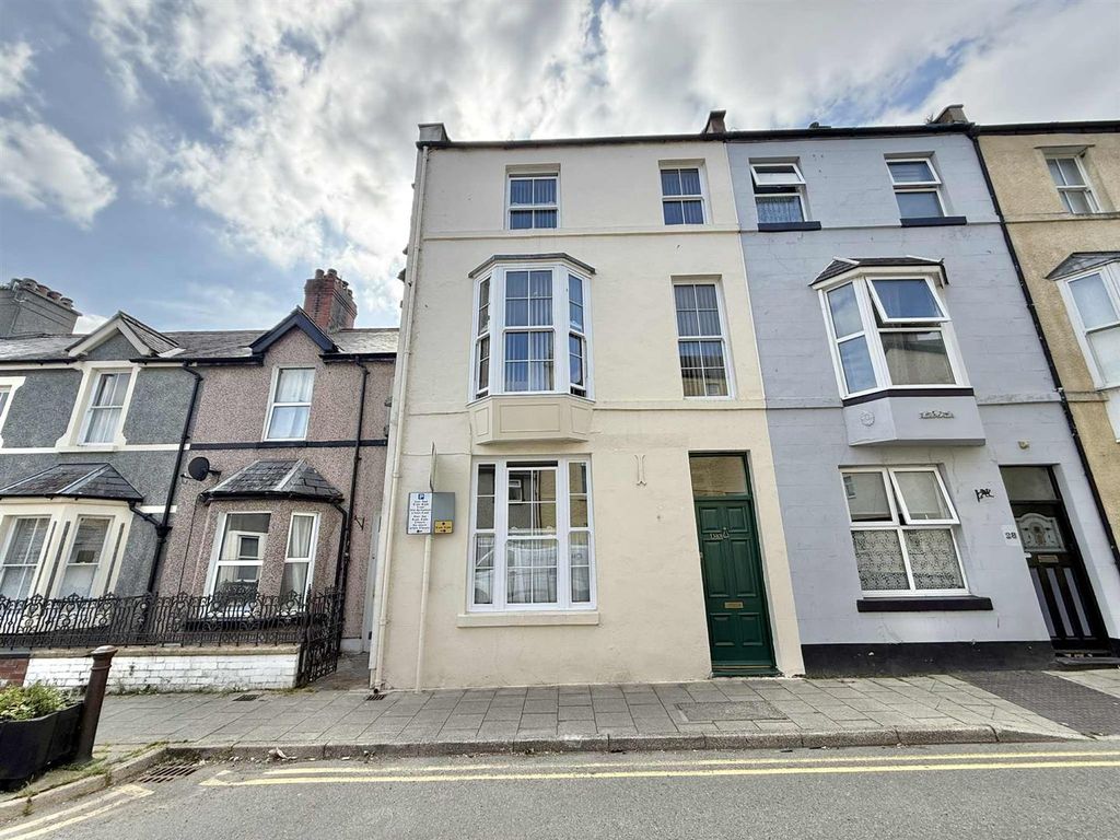 Property photo 1 of 10 5A335446-00A8-4614-A466-42946Fd7Eff9.Jpg