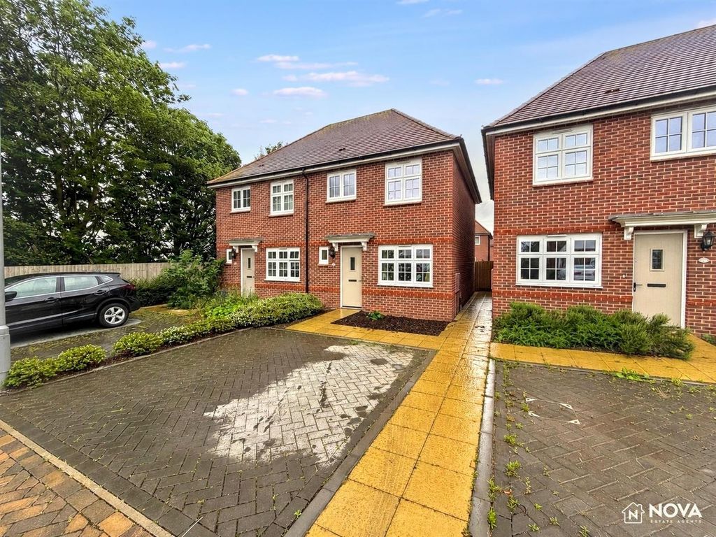Property photo 1 of 15 Image04_42_29.Jpg