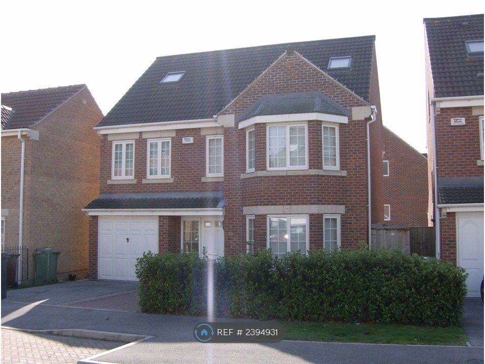 Property photo 2 of 35 House Front Ph(2)