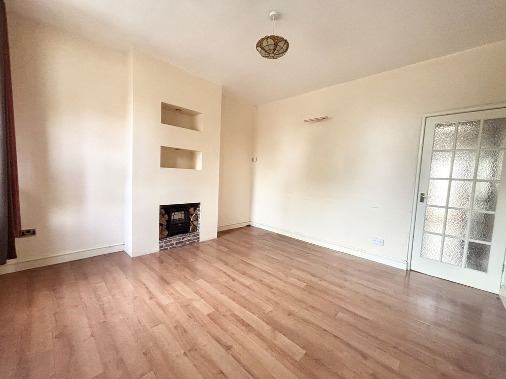 Property photo 2 of 16 Img_0352