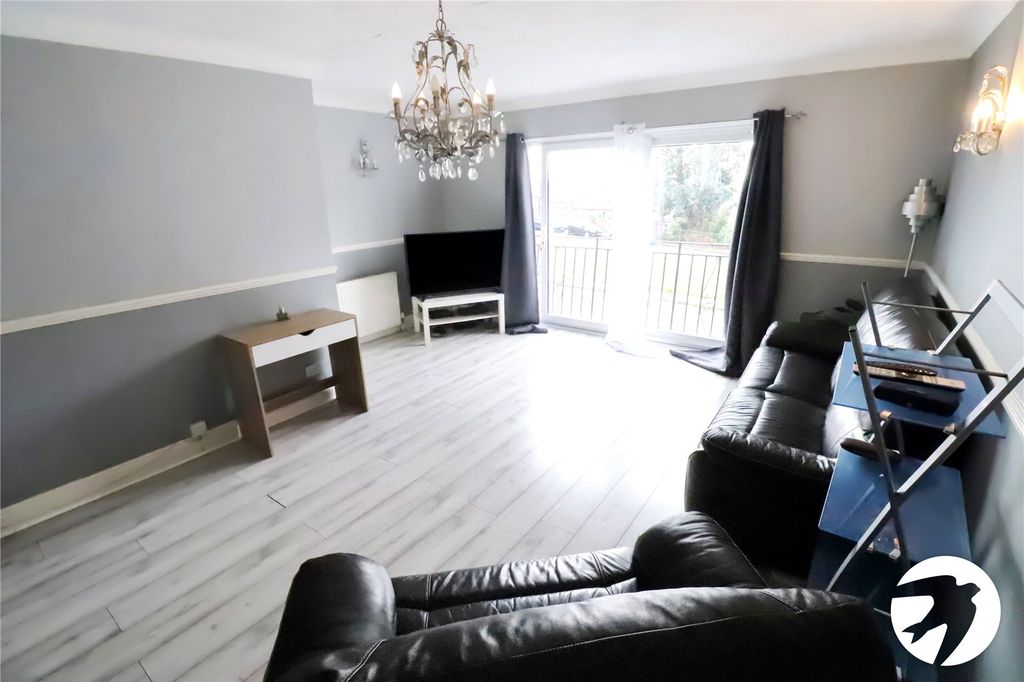 Property photo 3 of 16 Picture No. 06
