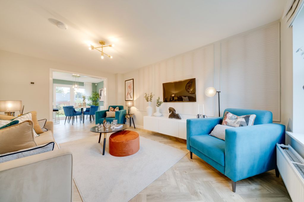 Property photo 2 of 11