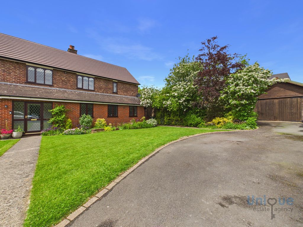 Property photo 1 of 33