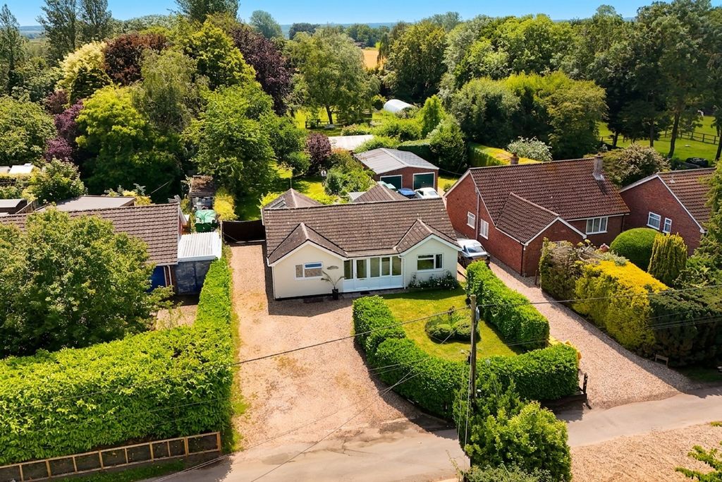 Property photo 1 of 34