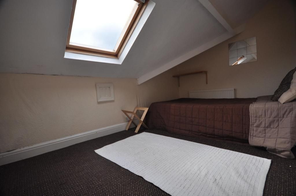 Property photo 3 of 8 Jpg