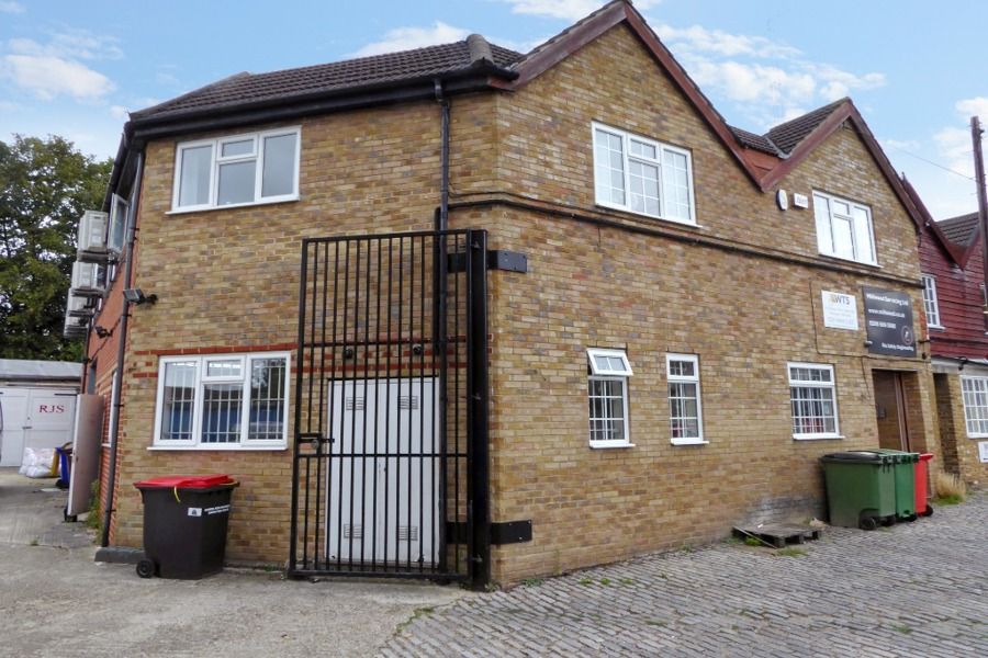 Property photo 2 of 2 Photo 4