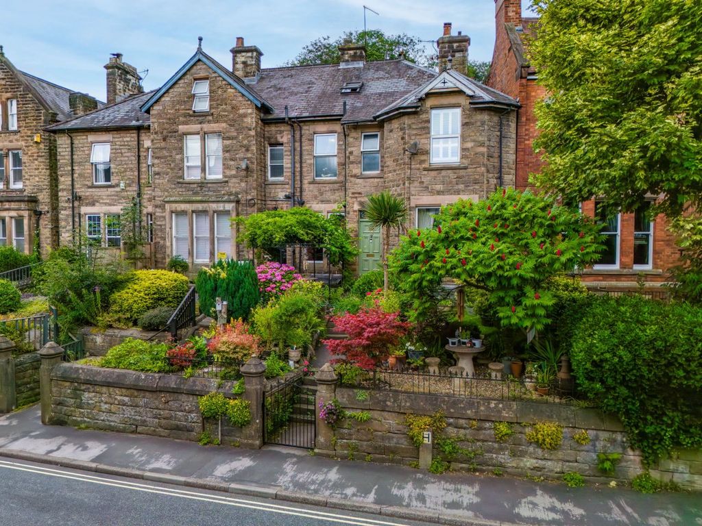 Property photo 1 of 30