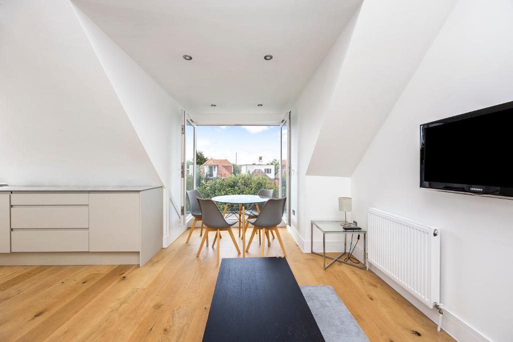 Property photo 3 of 16 Photo 3