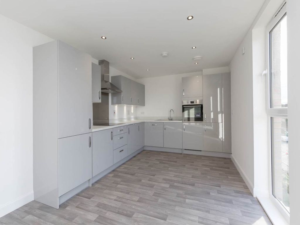 Property photo 3 of 8 66498_Cunninghamsq-2