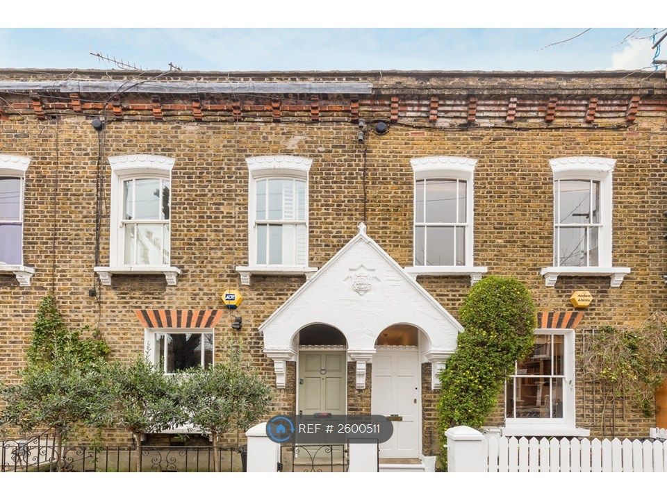 Property photo 1 of 9