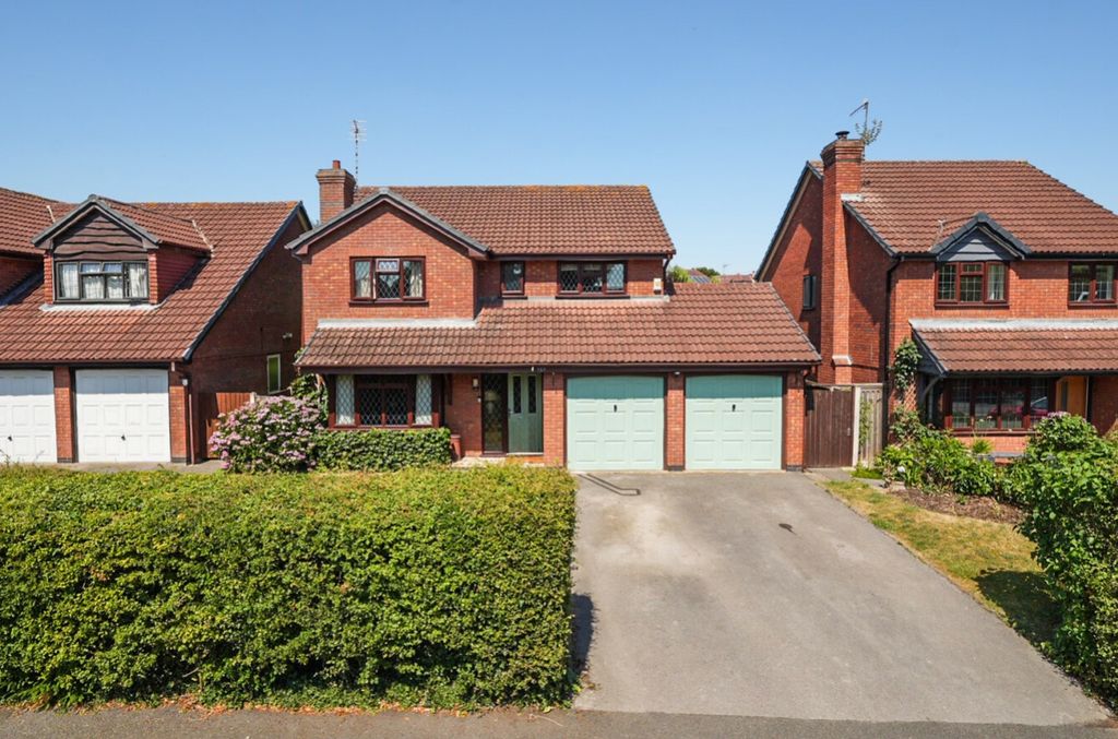 Property photo 1 of 22 4
