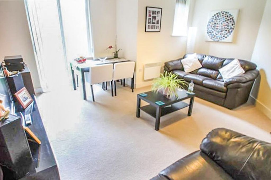 Property photo 3 of 10