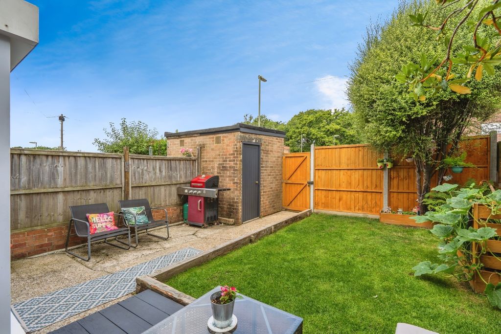 Property photo 2 of 13 Photo