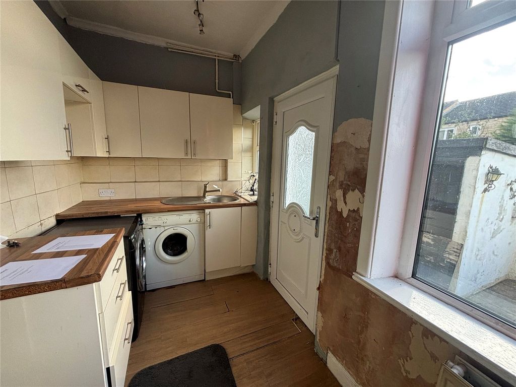 Property photo 3 of 10 Picture No. 10