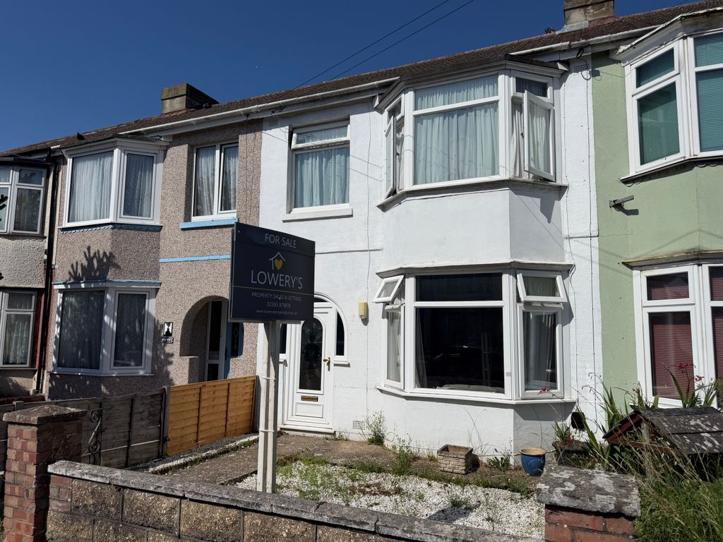 Property photo 1 of 13 Frontage