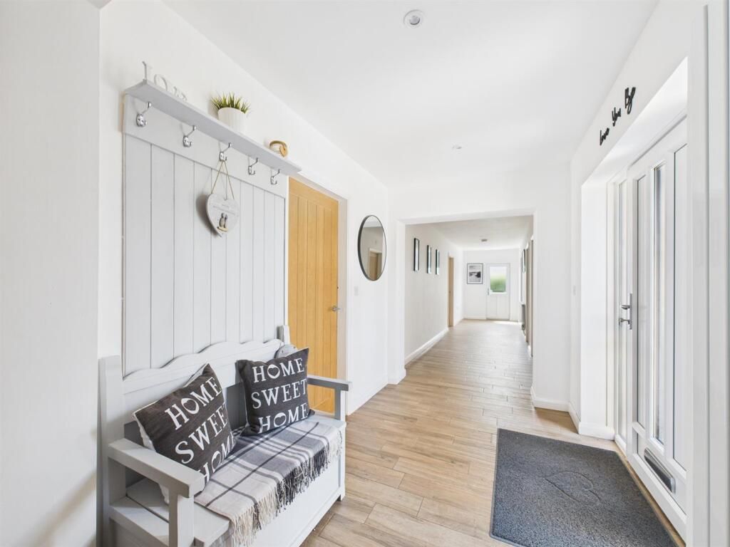 Property photo 2 of 38