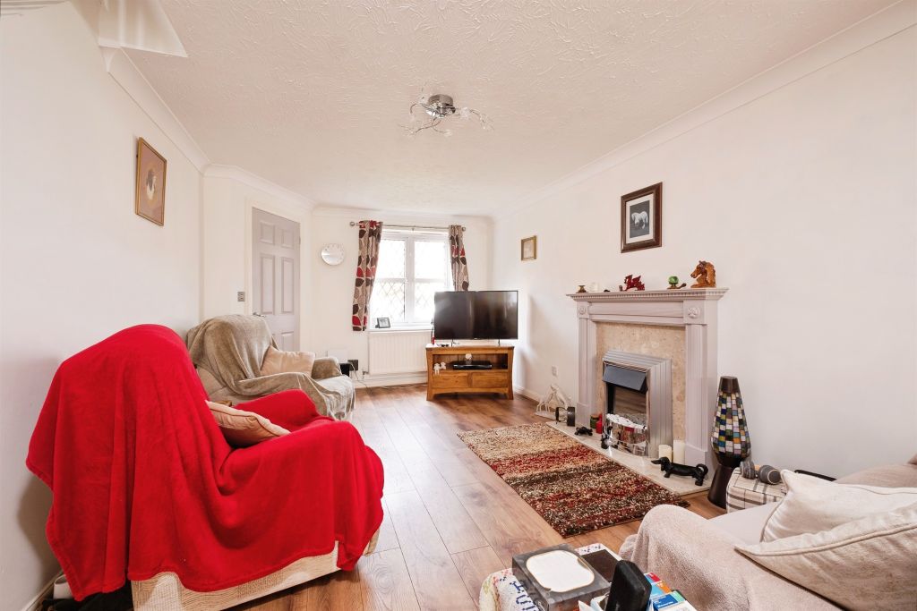 Property photo 2 of 15