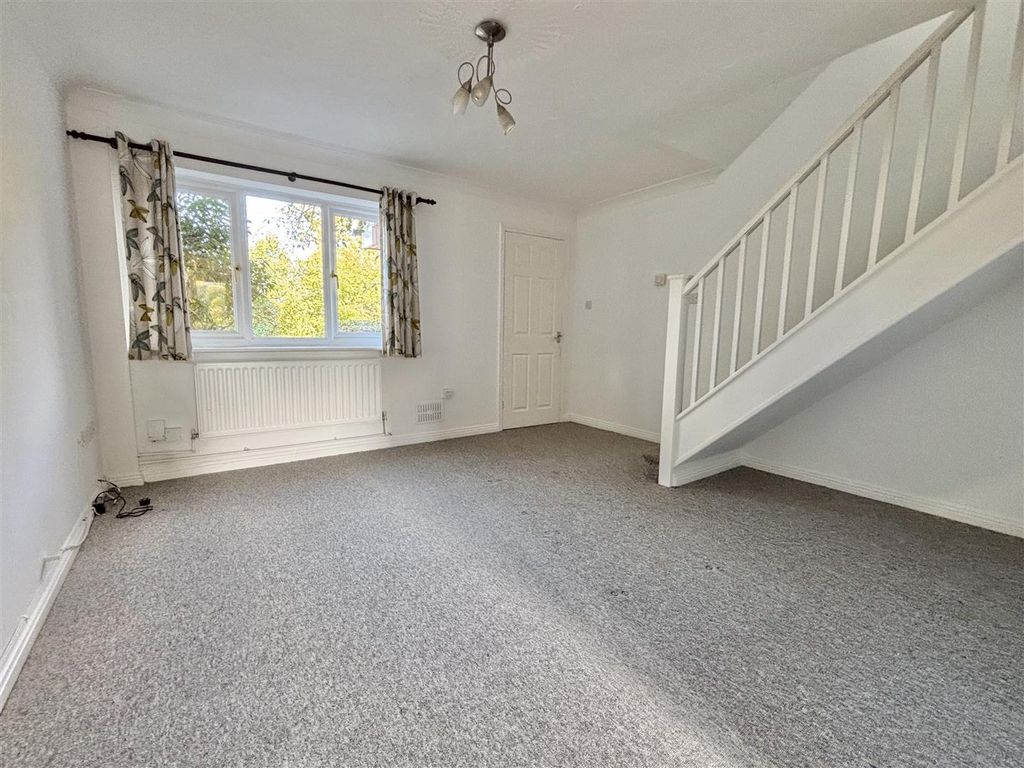 Property photo 2 of 14 Img_8498.Jpg