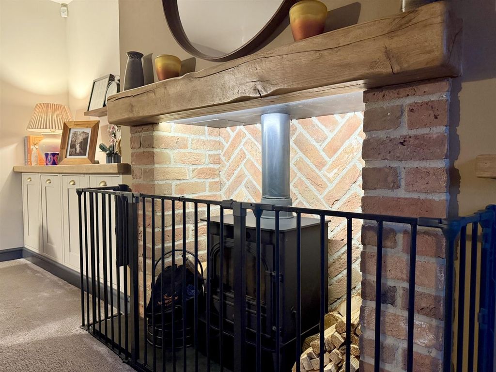 Property photo 2 of 13 Gp1.Jpg